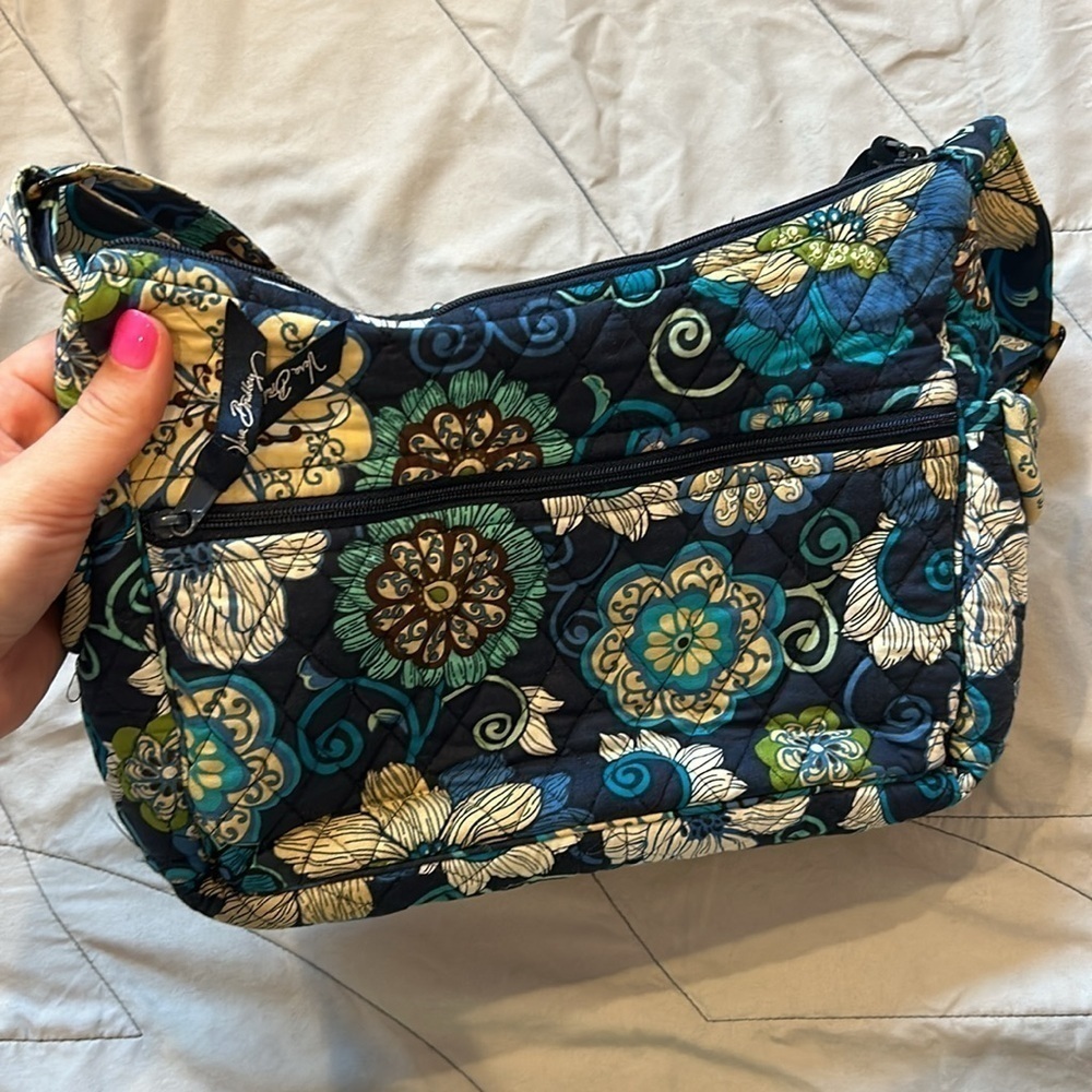 Vera Bradley Blue Floral Print Shoulder Bag Pattern with Matching Pencil Case - Picture 5 of 12